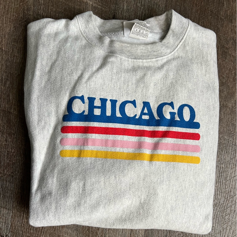 Alice & Wonder Chicago sweatshirt- heather grey.